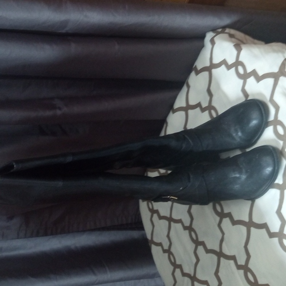 Tory Burch black boots